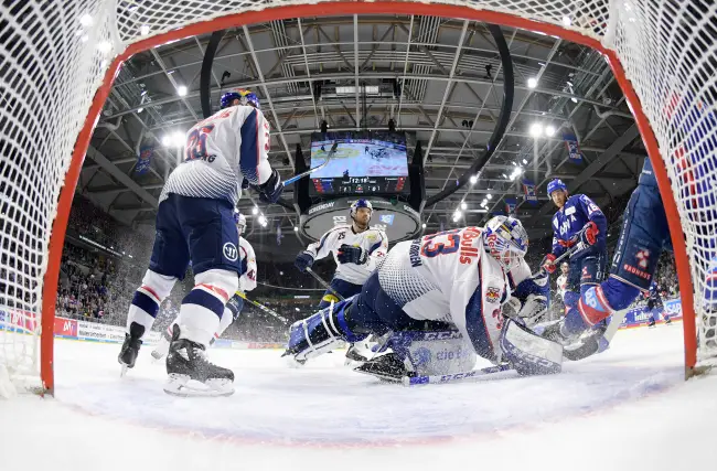 Mannheim Red Bull Muenchen DEL 1 Wett Tipp Eishockey Quotenvergleich