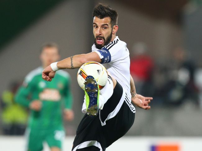 Soll für die nötigen Tore im Abstiegskampf sorgen: Alvaro Negredo