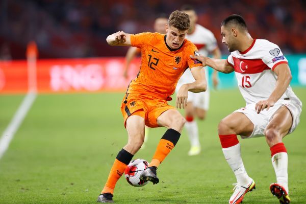 Ozan Kabak Türkei