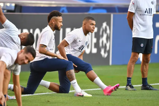 Kylian Mbappe und Neymar PSG